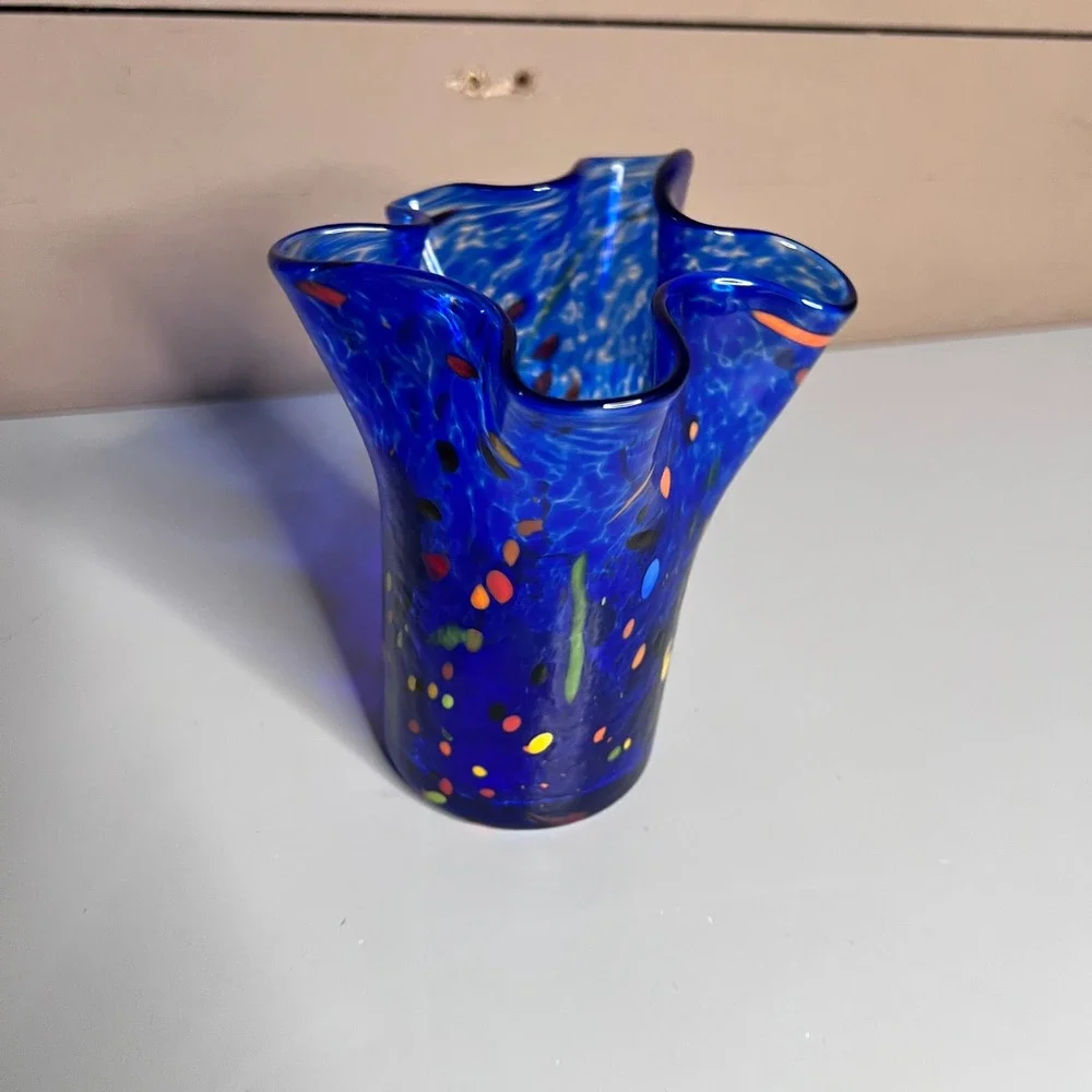 Hand Blown Cobalt Blue Confetti Glass Vase Ruffled Handkerchief Rim‎ 5.5 Inch